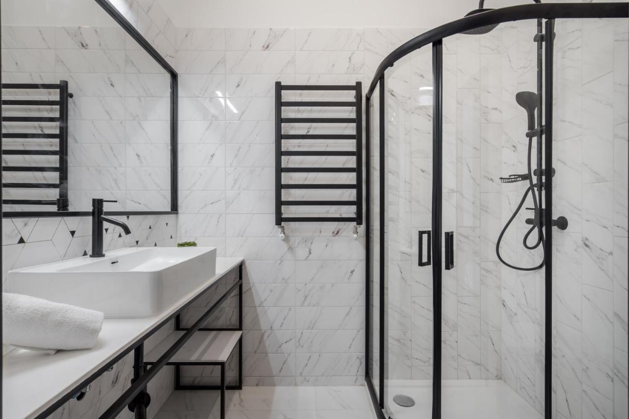 Astoria Boutique Suites- Best Location By Bqa Будапеща Екстериор снимка
