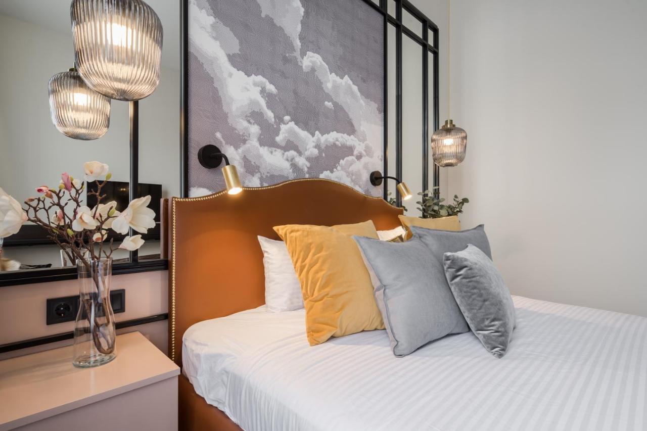 Astoria Boutique Suites- Best Location By Bqa Будапеща Екстериор снимка