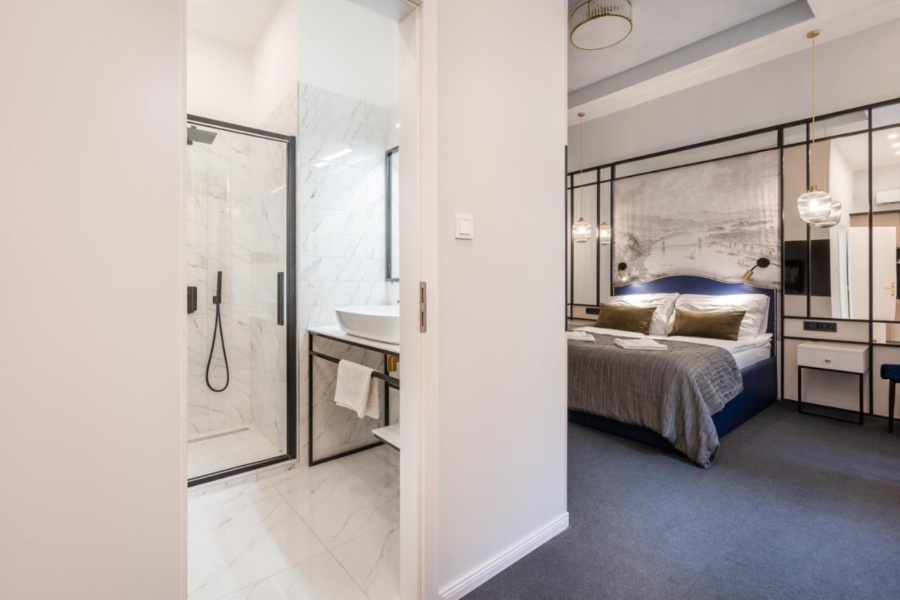Astoria Boutique Suites- Best Location By Bqa Будапеща Екстериор снимка
