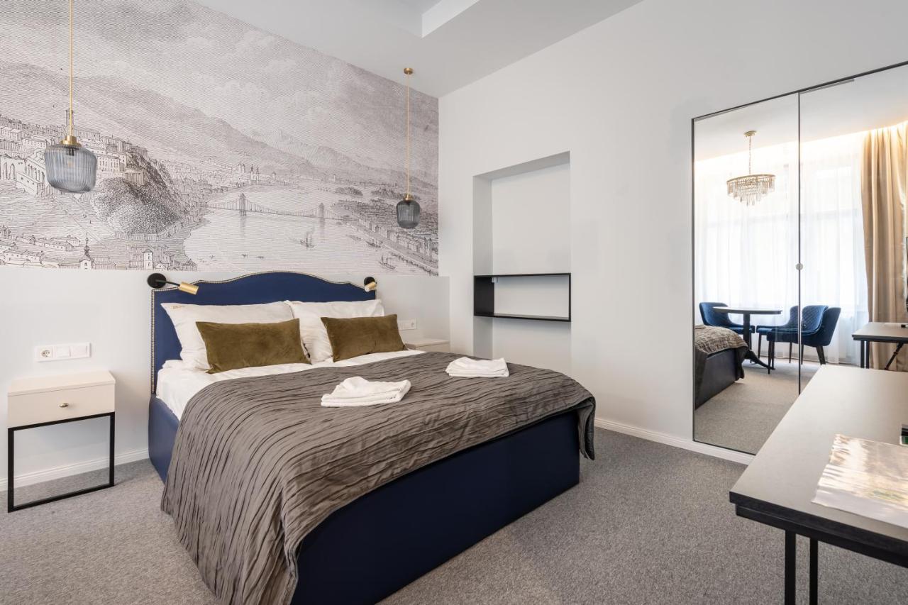 Astoria Boutique Suites- Best Location By Bqa Будапеща Екстериор снимка