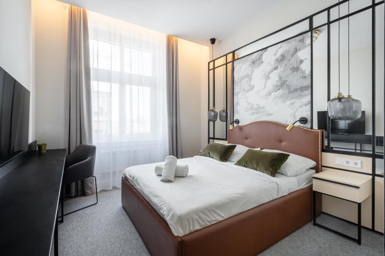 Astoria Boutique Suites- Best Location By Bqa Будапеща Екстериор снимка